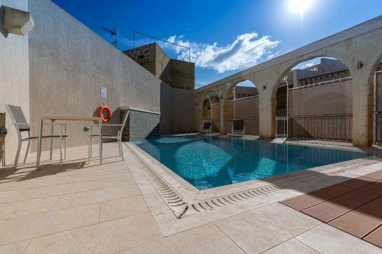 Zeppi'S Luxury Holiday Farmhouse With Private Pool Għarb Zewnętrze zdjęcie