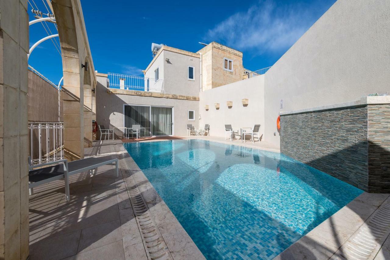 Zeppi'S Luxury Holiday Farmhouse With Private Pool Għarb Zewnętrze zdjęcie