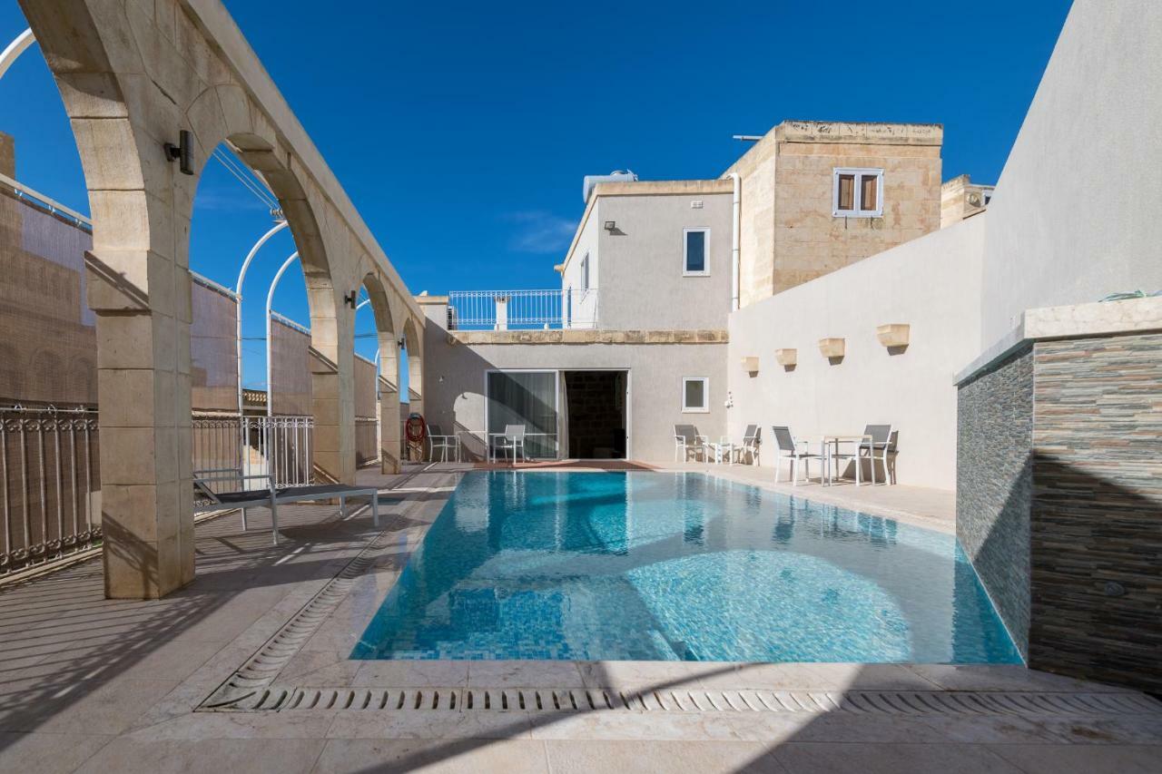 Zeppi'S Luxury Holiday Farmhouse With Private Pool Għarb Zewnętrze zdjęcie